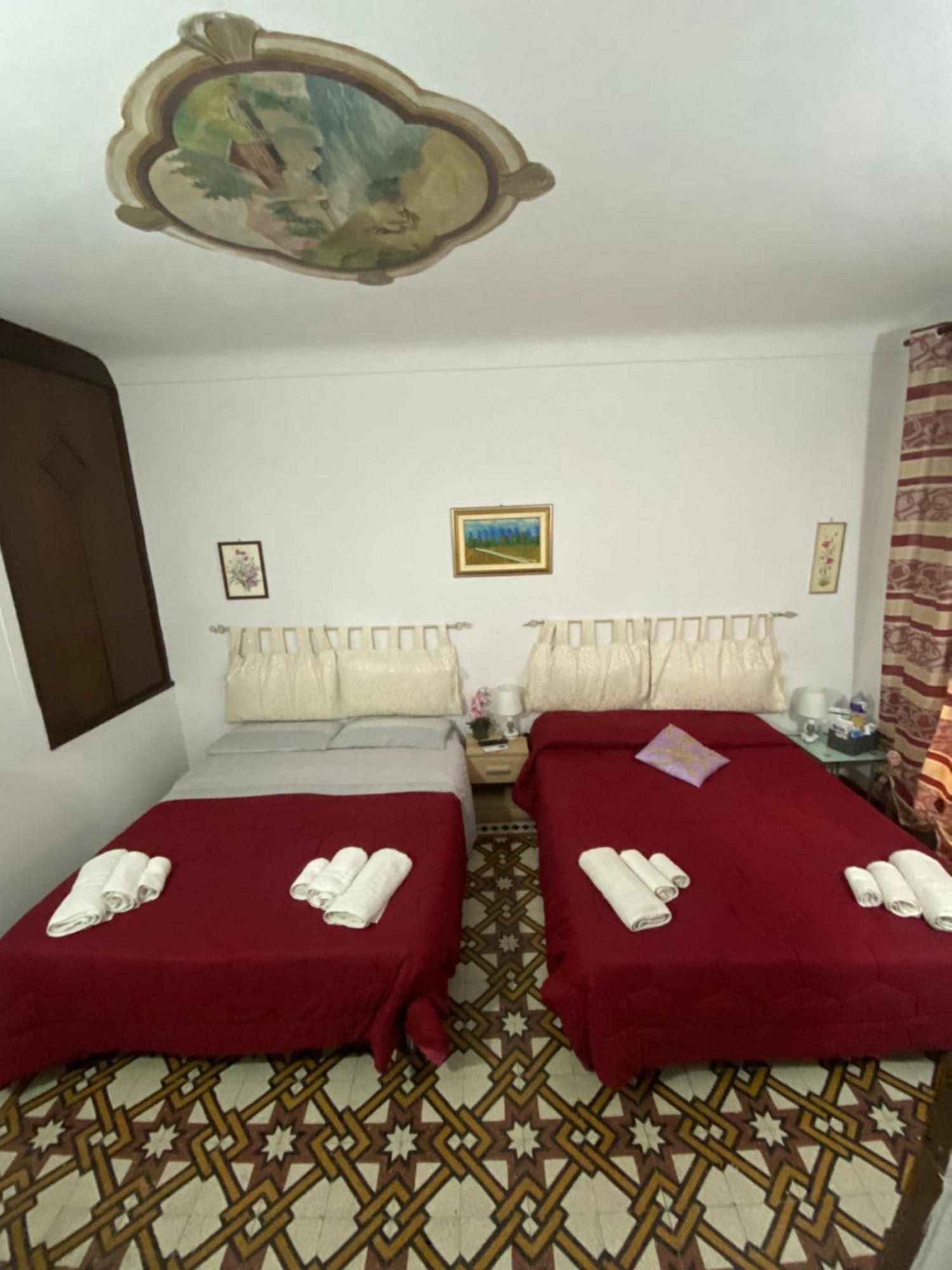 B&B Con Cucina La Ninfea 卡尔塔吉罗 外观 照片