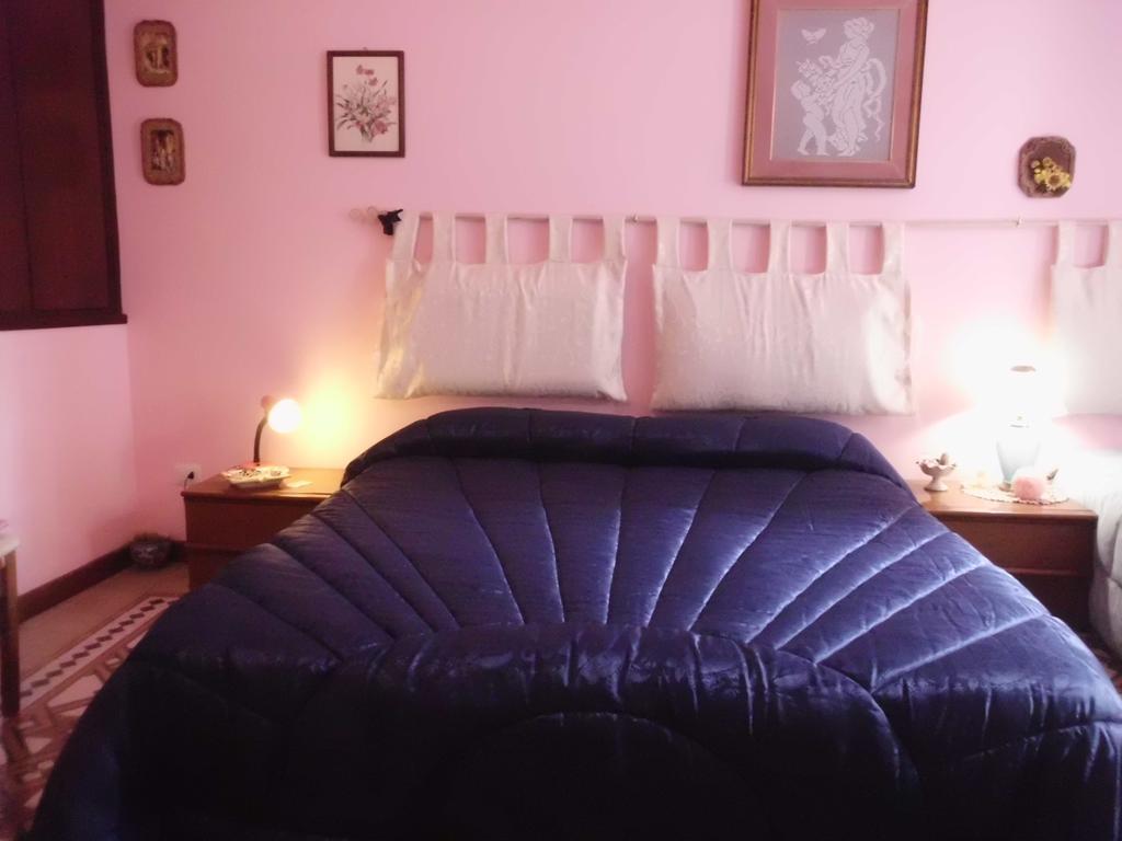 B&B Con Cucina La Ninfea 卡尔塔吉罗 外观 照片